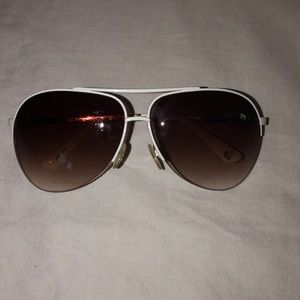 Juicy Couture aviator sunglasses